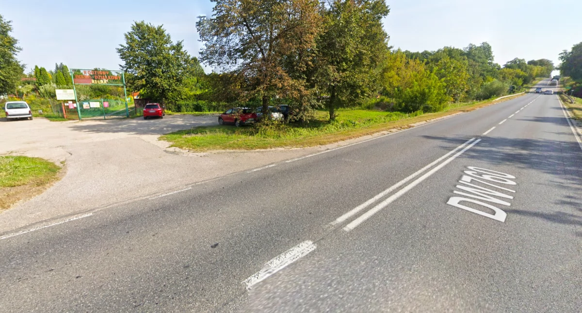Trzy urzędy, jeden rów. Działkowcy walczą o bezpieczną drogę