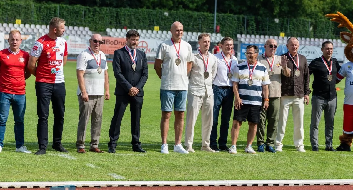Medale dla ludzi, którzy tworzyli historię ŁKS-u Łomża [FOTO]