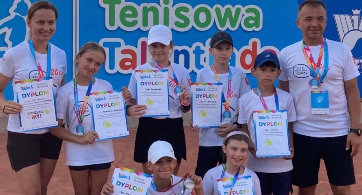 Tenis ziemny tenis stołowy badminton, mistrzowie! Return wielkim sukcesem - zdjęcie, fotografia