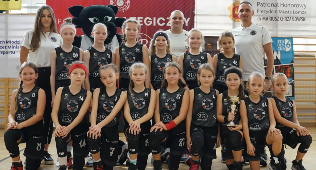 Koszykówka, Koszykarki finale! - zdjęcie, fotografia