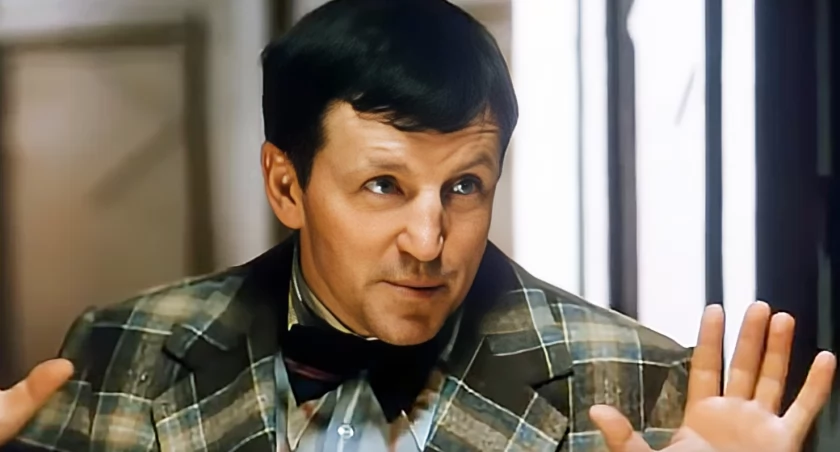 Krzysztof Kosedowski – brązowy medalista olimpijski. Znany jest również ze swojej roli w polskim filmie Chłopaki nie płaczą (jako bokser Siwy)