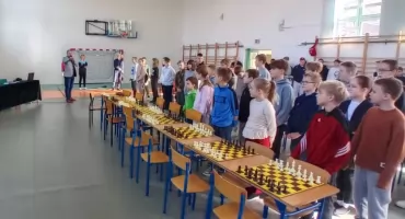Szach i mat w Szczepankowie. II Regionalny Turniej Szachowy przyciągnął młodych mistrzów [FOTO]