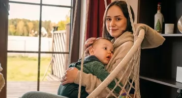 Kiedy ich synek walczył o każdy oddech, pojawił się on i dokonał niemożliwego [VIDEO]