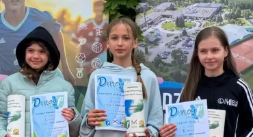 Sukces tenisistki z Łomży na Mazurach. Aleksandra Waldzińska wygrała turniej w Mrągowie [FOTO]