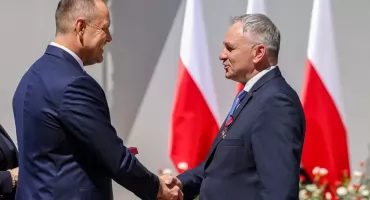 Burmistrz Jedwabnego ze Srebrnym Krzyżem Zasługi