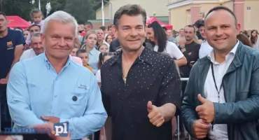 Król disco polo podbił serca fanów w Konarzycach! Tłumy na koncercie Zenka Martyniuka [VIDEO i FOTO]