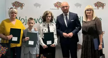 Najlepsi w województwie! Uczniowie SP1 w Łomży wygrali konkurs GEEK
