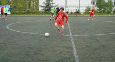 Ekipa Premio Opony mistrzem. Dwie ekipy grają w barażach