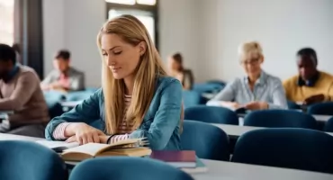 Przewodnik po WSKZ dla przyszłych studentów – wszystko, co warto wiedzieć przed rozpoczęciem studiów