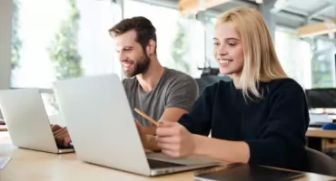 Benefity pracownicze w firmie – jak wybrać rozwiązania, które naprawdę działają?