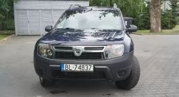 Nie przegap okazji! Gmina sprzedaje Dacię [FOTO]