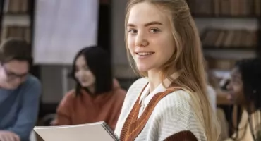 ZUS wypłaci rentę rodzinną za całe wakacje studentowi pierwszego roku