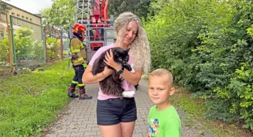 Bajka stała się rzeczywistością. Łomżyńscy strażacy niczym bohaterowie z dziecięcej książeczki [FOTO]
