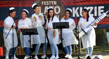 Swojsko, gwarnie i z duszą. Kuzie pokazały, jak się bawi na wsi [VIDEO i FOTO]